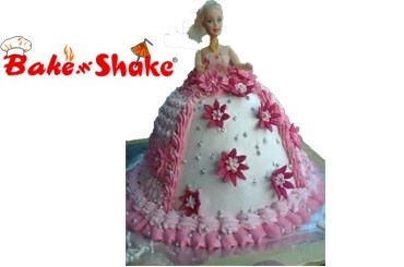 BARBIE DOLL CAKE 2