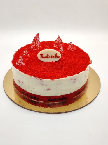RED VELVET CHEESE CAKE