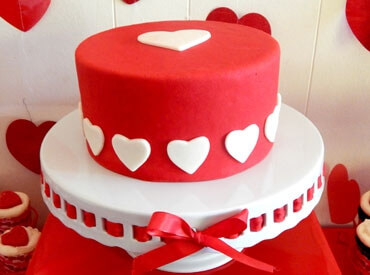 VALENTINE CAKES